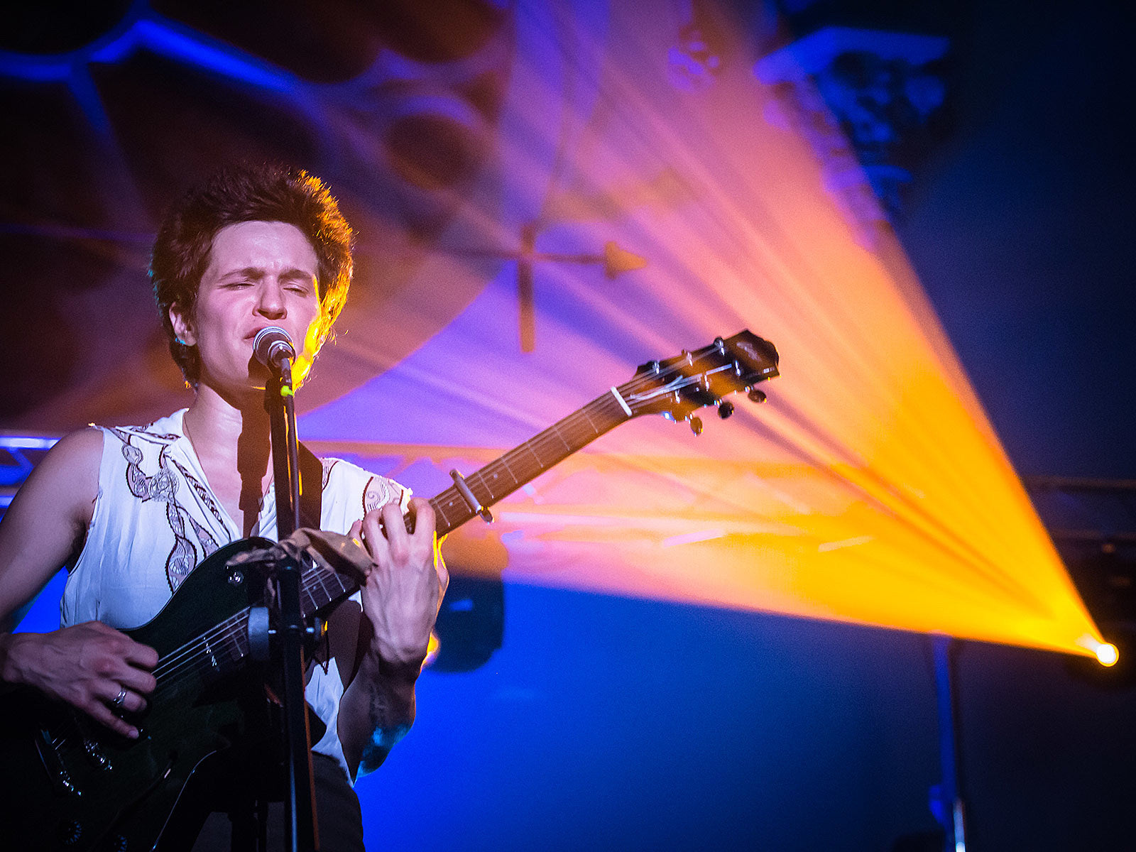 Big Thief expand tour, add Brooklyn & LA shows