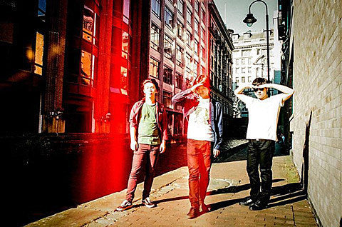 Beijing’s Birdstriking reissuing debut LP on Anton Newcombe’s label, going on first North American tour (dates, streams)