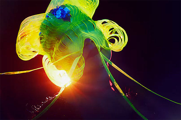 Bjork releases new video for “notget”