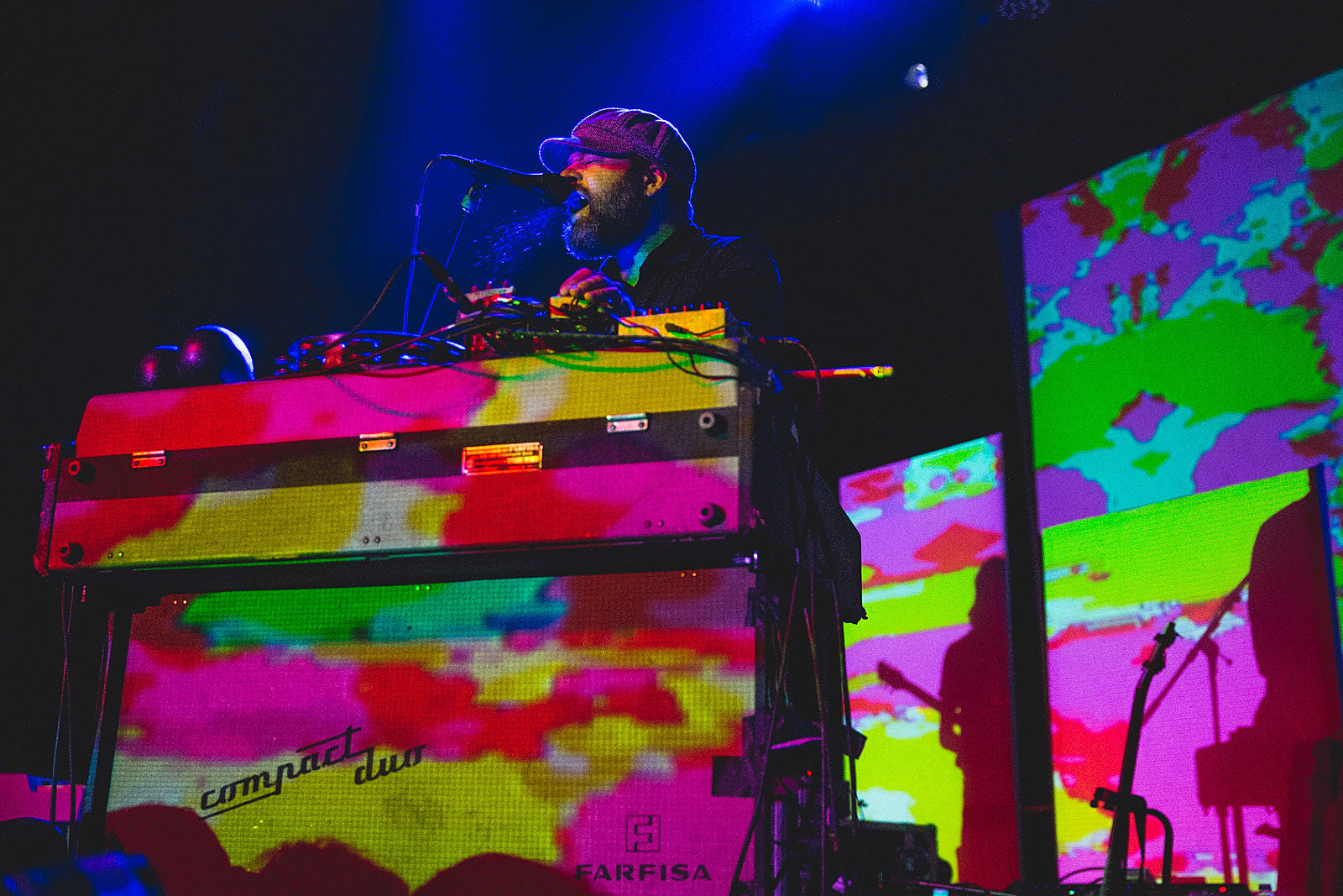 The Black Angels & A Place to Bury Strangers @ Brooklyn Steel (pics)