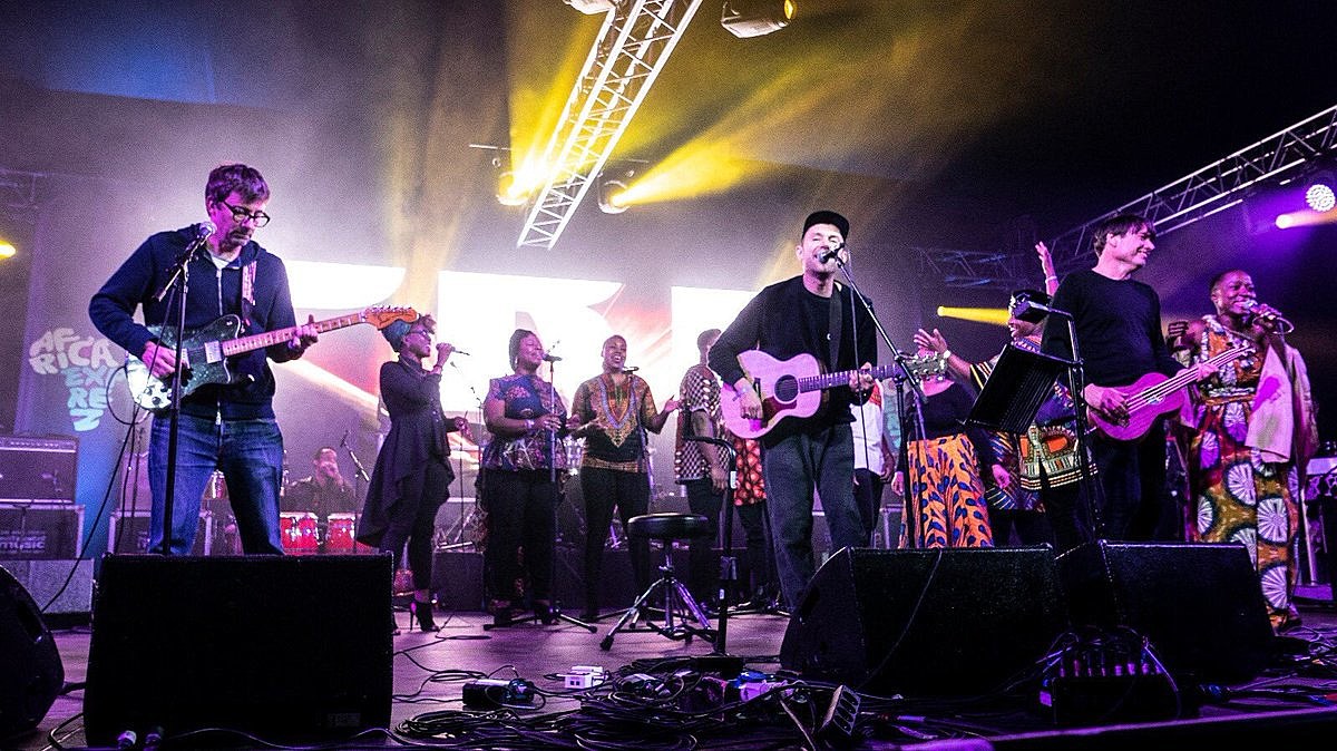 Blur reunited for a surprise show in London (watch)