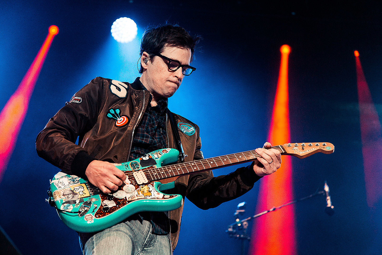 Weezer preparing 4 more albums & movie musical