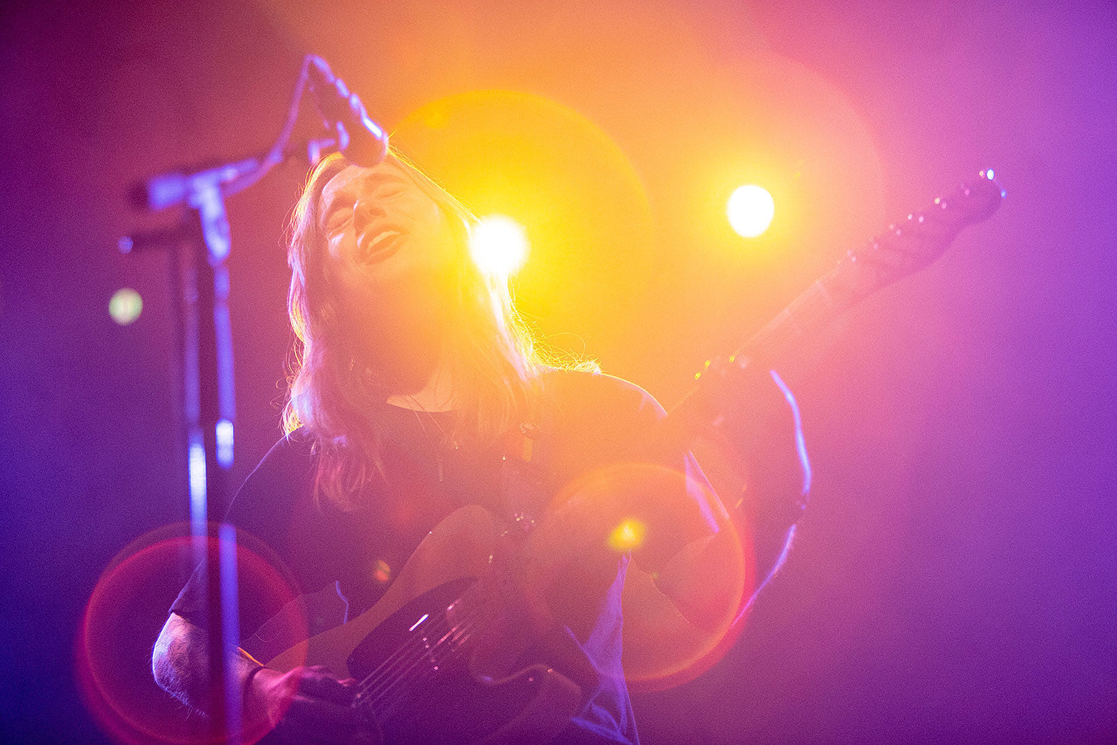 Julien Baker cancels shows due to “ongoing medical issues”
