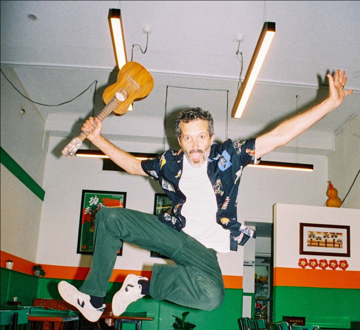 Flight of the Conchords’ Bret McKenzie preps new album, announces US tour dates: hear “Freak Out City”