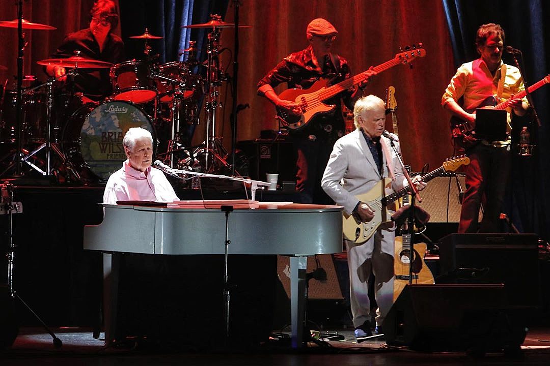 Brian Wilson played lots of rare songs with The Zombies at the Beacon (videos, setlists)