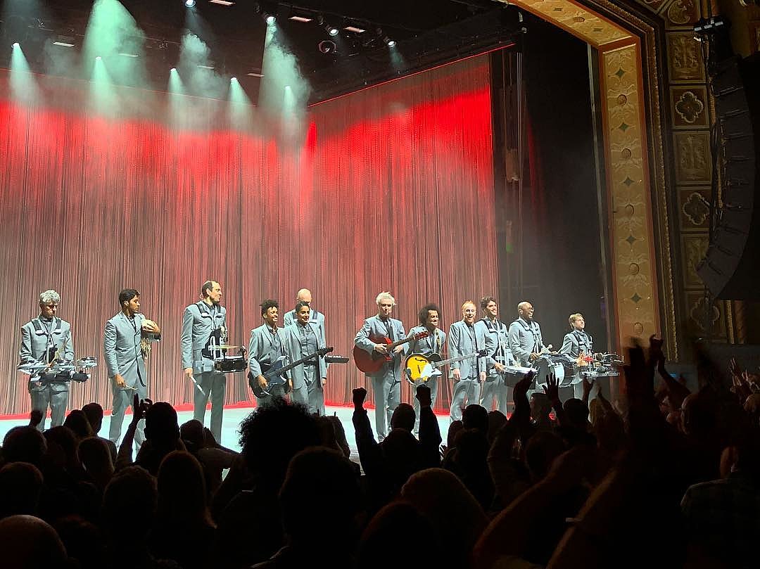 David Byrne debuted “untethered” ‘American Utopia’ tour in NJ (video, pics, setlist)
