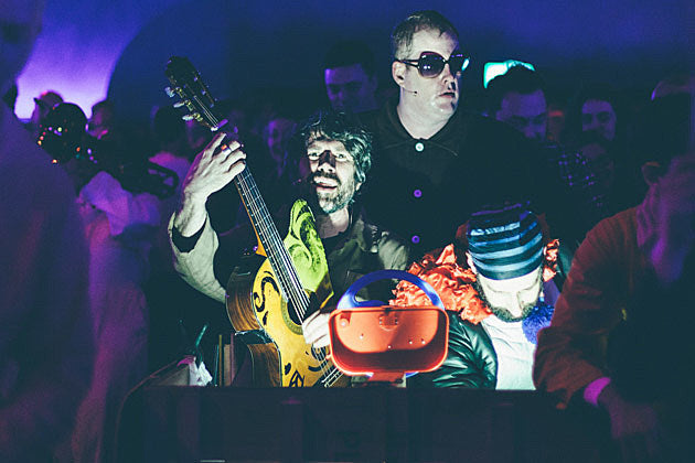 Gruff Rhys staged ‘Candylion’ musical in Wales (pics) and reissued the LP; Super Furry Animals expand tour