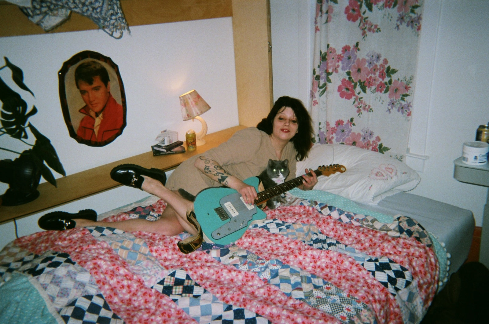 Listen to Vivian Girl/The Babies co-founder Cassie Ramone’s new solo LP ‘Sweetheart’