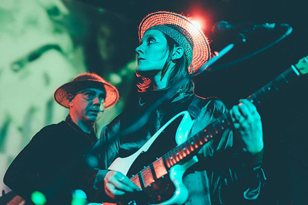 Cate Le Bon & Banana presented ‘Crab Day’ in London (pics)