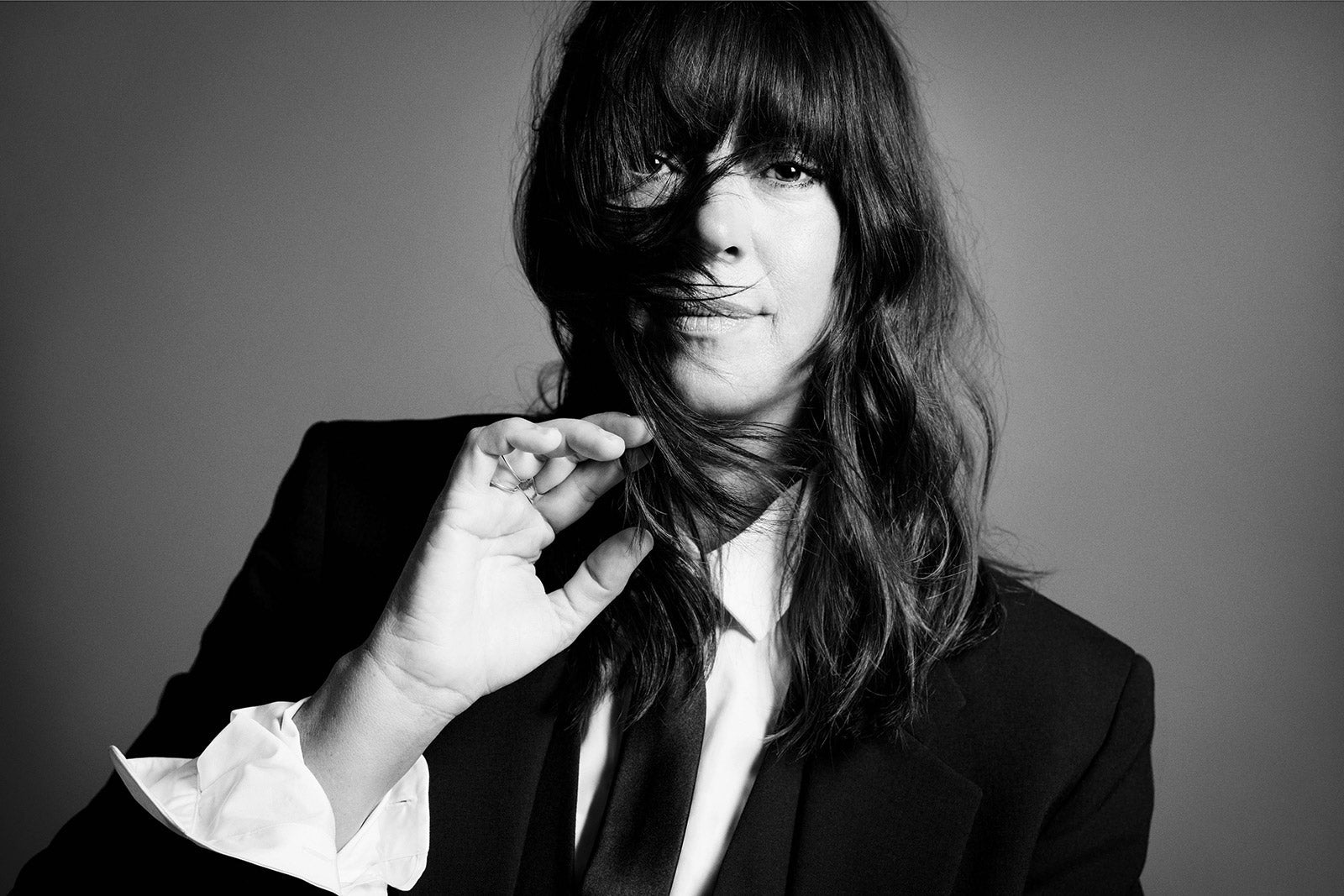 Cat Power announces Bob Dylan cover show at Carnegie Hall, shares “Like a Rolling Stone” & “Mr. Tambourine Man”