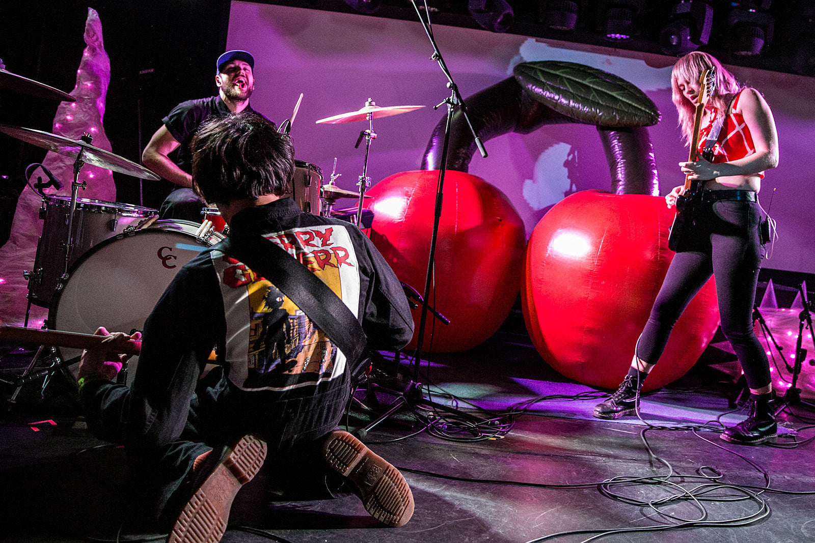 Cherry Glazerr & Bunny Michael at Mercury Lounge (pics, setlist)