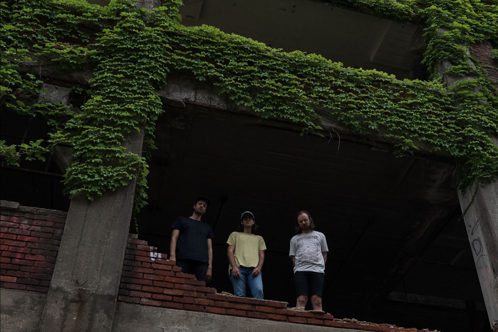 Cloud Nothings sign to Pure Noise, release new single “Final Summer”