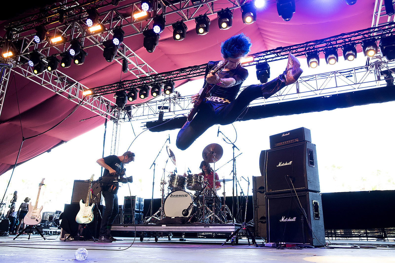 The Lemon Twigs cover Dido’s “White Flag’ on new Planned Parenthood benefit (listen), expand tour