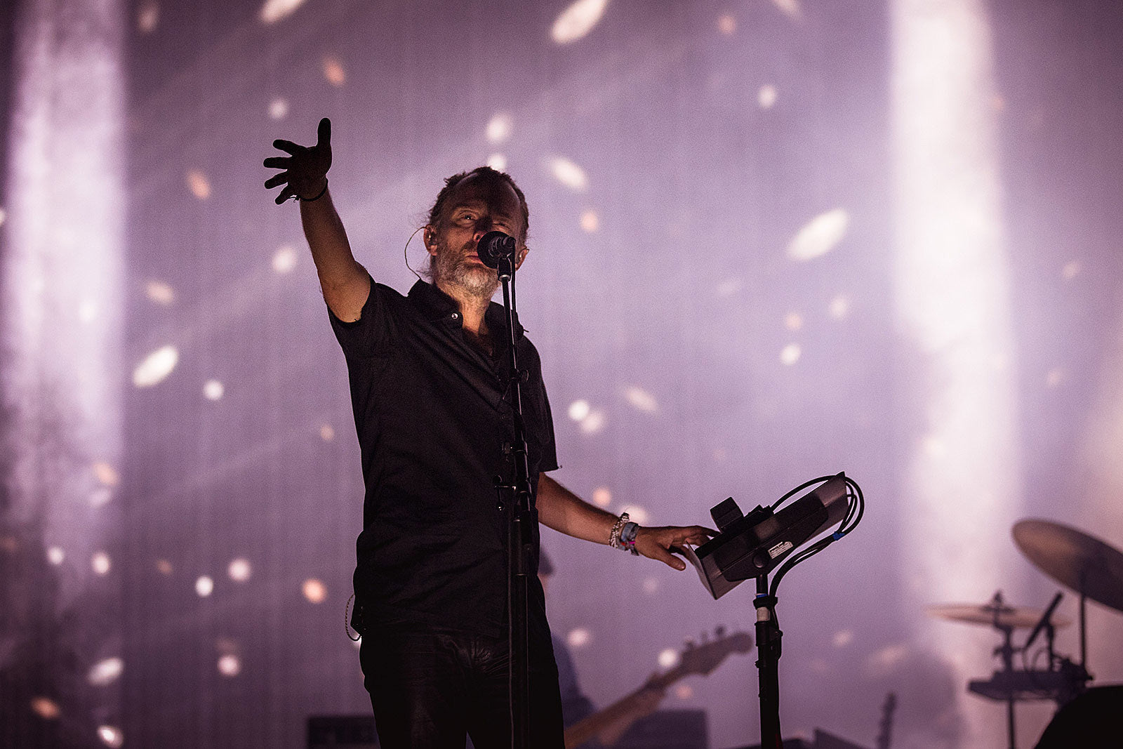 Radiohead share extended “Treefingers” & rare remixes to digital archive
