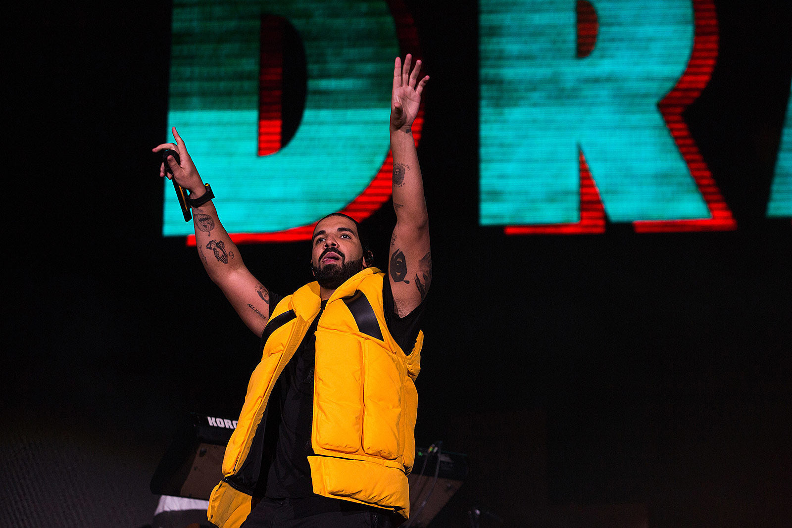 Drake reschedules Apollo Theater show after Takeoff’s death, adds 2nd date