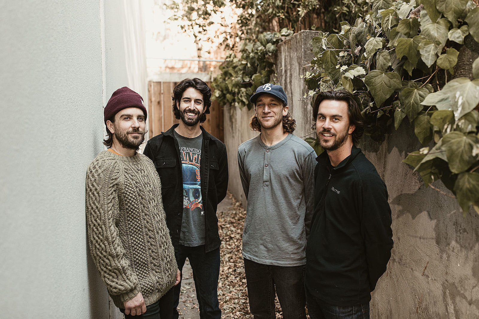 Cold Moon (Set Your Goals, The Story So Far) prep debut LP (watch the “Simpleton” video)
