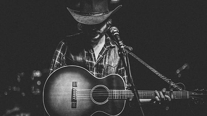Colter Wall announces 2018 tour