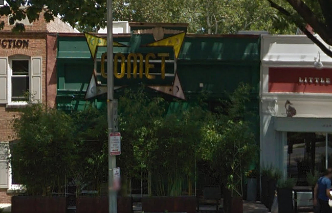 armed man arrested at Washington DC’s Comet Ping Pong, said he was investigating online conspiracy theory