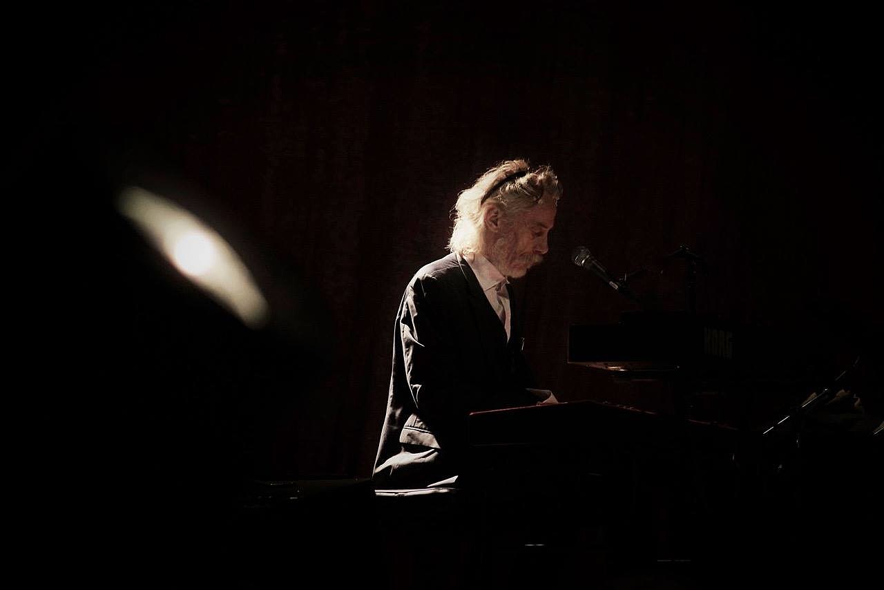 Nick Cave & The Bad Seeds keyboardist Conway Savage has died