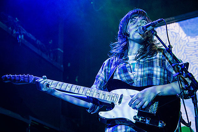 Courtney Barnett covered Breeders & Lemonheads at Bowery Ballroom run which wraps up tonight (pics, setlist, video)