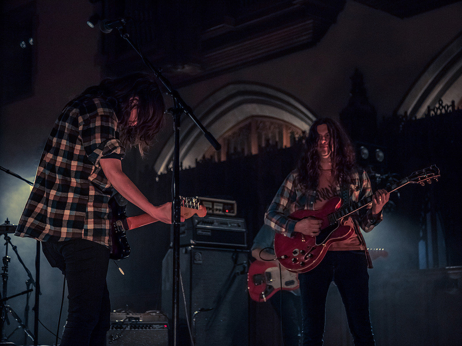 Courtney Barnett & Kurt Vile @ Chicago’s Rockefeller Chapel (pics, setlist)