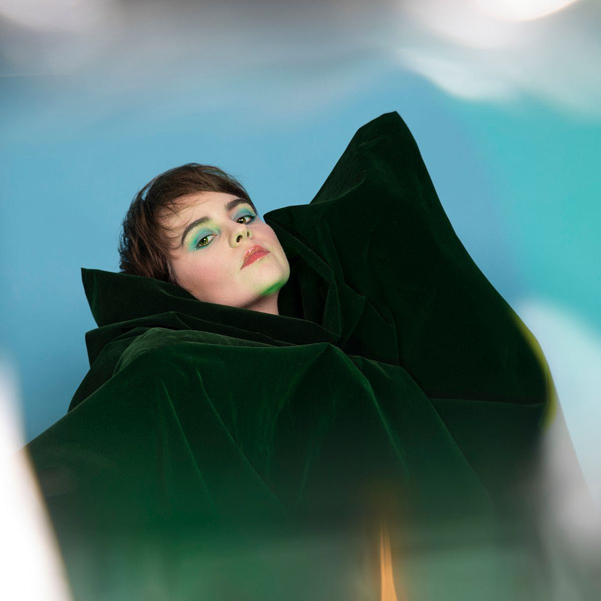 Cross Record shares “The Fly” from new LP, touring