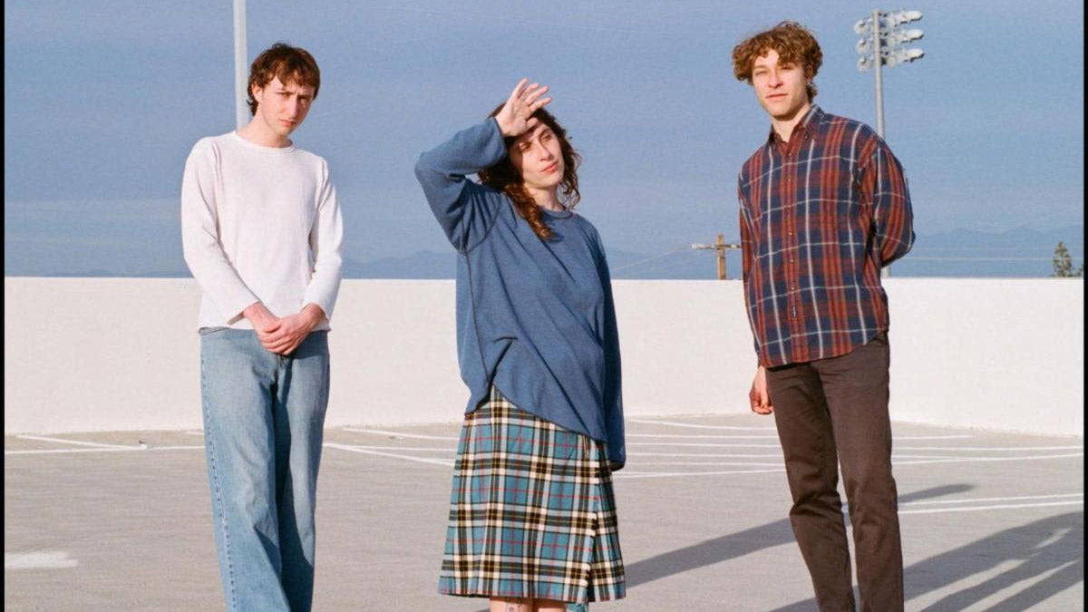 Cryogeyser announce self-titled new album, share “Stargirl”