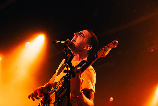 Cymbals Eat Guitars streaming new song “Aerobed” off split with Kevin Devine, sign to Sinderlyn for new album