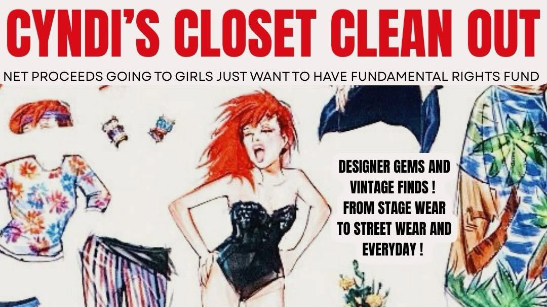 Cyndi Lauper selling old clothes in NYC for charity