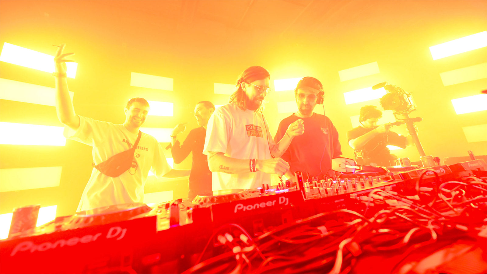 Watch Daft Punk’s Thomas Bangalter play his first DJ set in 16 years with Busy P, Fred again.. & Erol Alkan