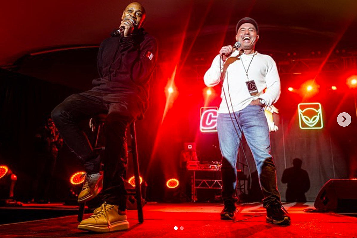Dave Chappelle adds more socially distant Austin shows w/ Joe Rogan