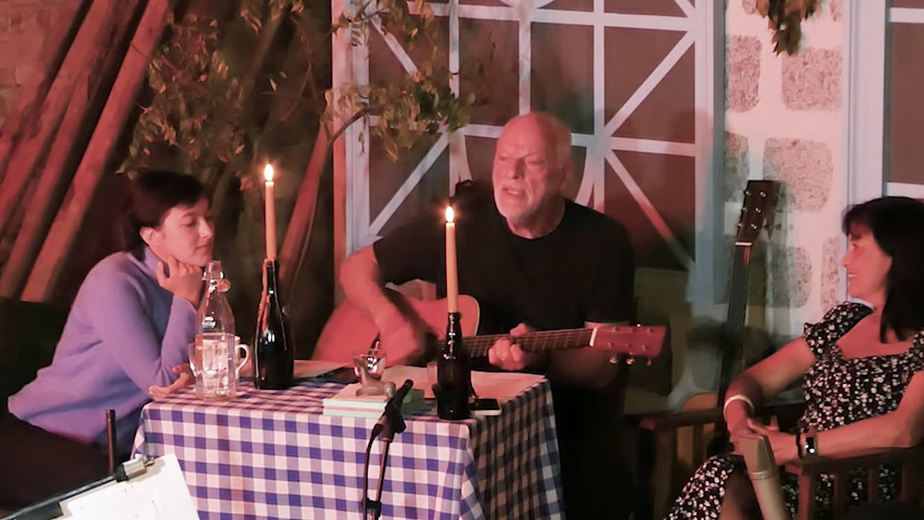 watch David Gilmour cover Syd Barrett’s “Octopus” & “Dominoes” in new livestream