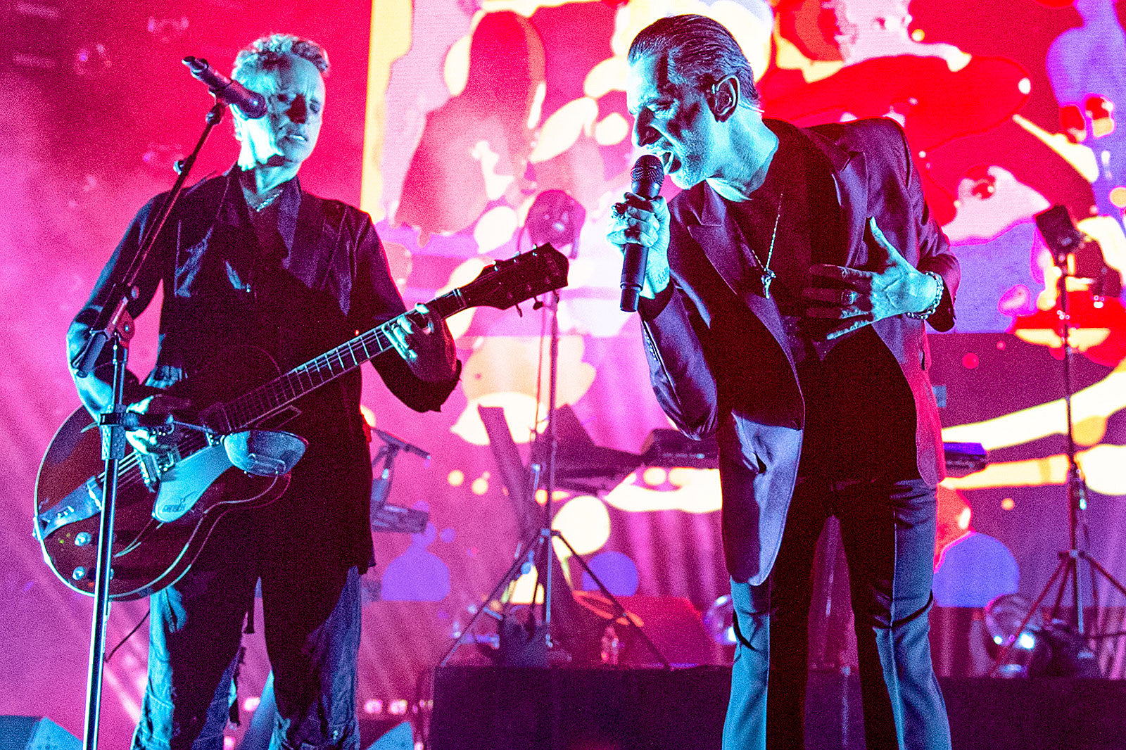 Depeche Mode & Warpaint @ Madison Square Garden night 1 (pics, setlist)