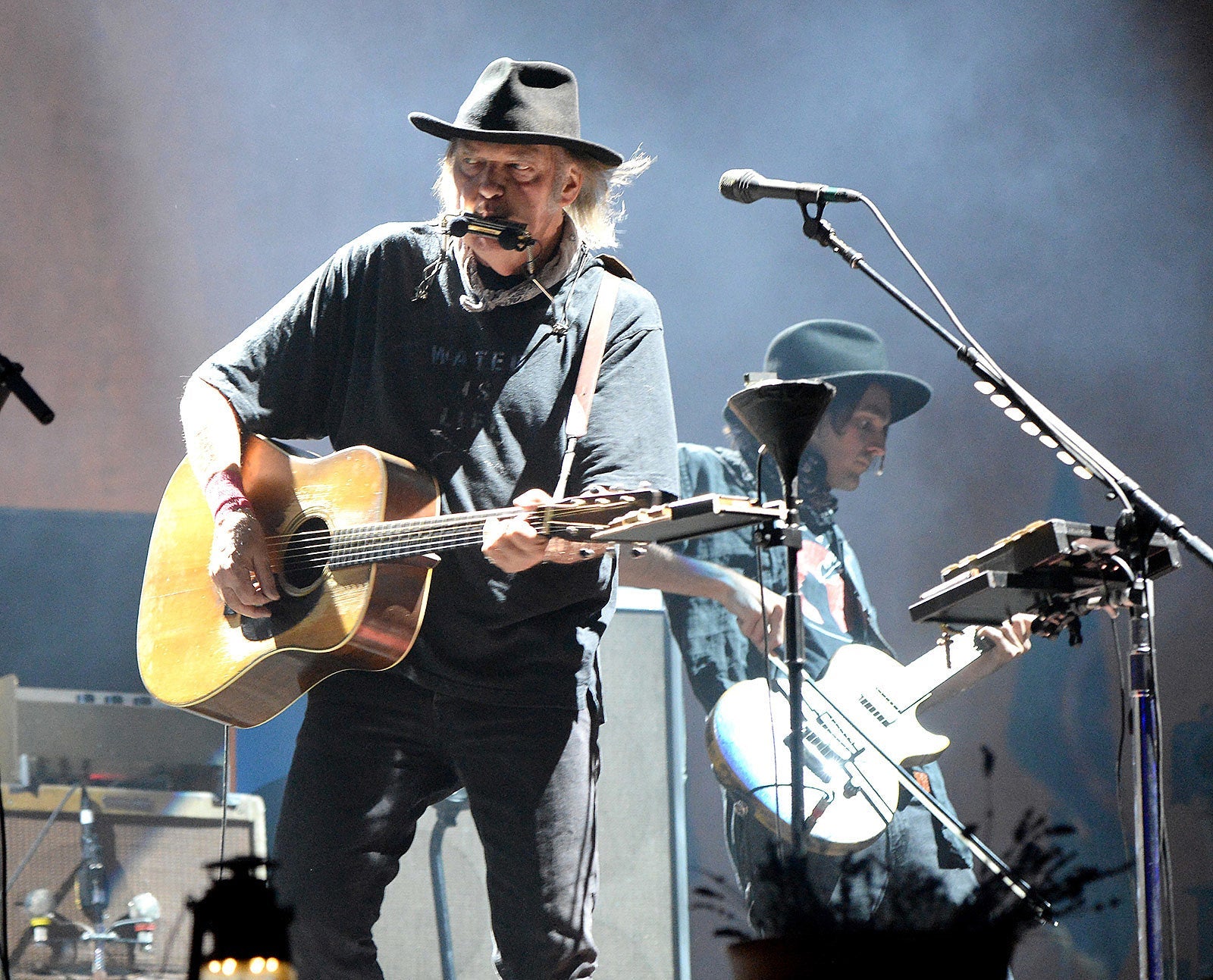 Neil Young puts his music back on streaming services, releases new song