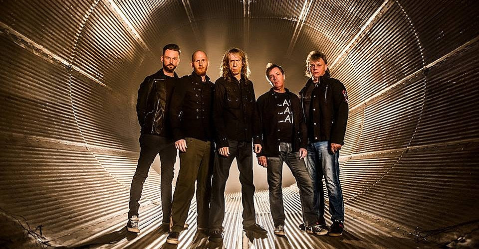 Diamond Head touring, playing Saint Vitus (Raven too)