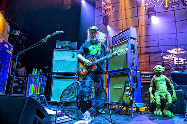 Dinosaur Jr. release new track “Goin Down”