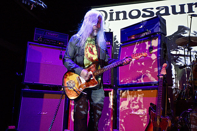 Kurt Vile & J Mascis played “Pretty Pimpin” on ‘Colbert’ +++ pics of Dinosaur Jr @ Bowery Ballroom night 5