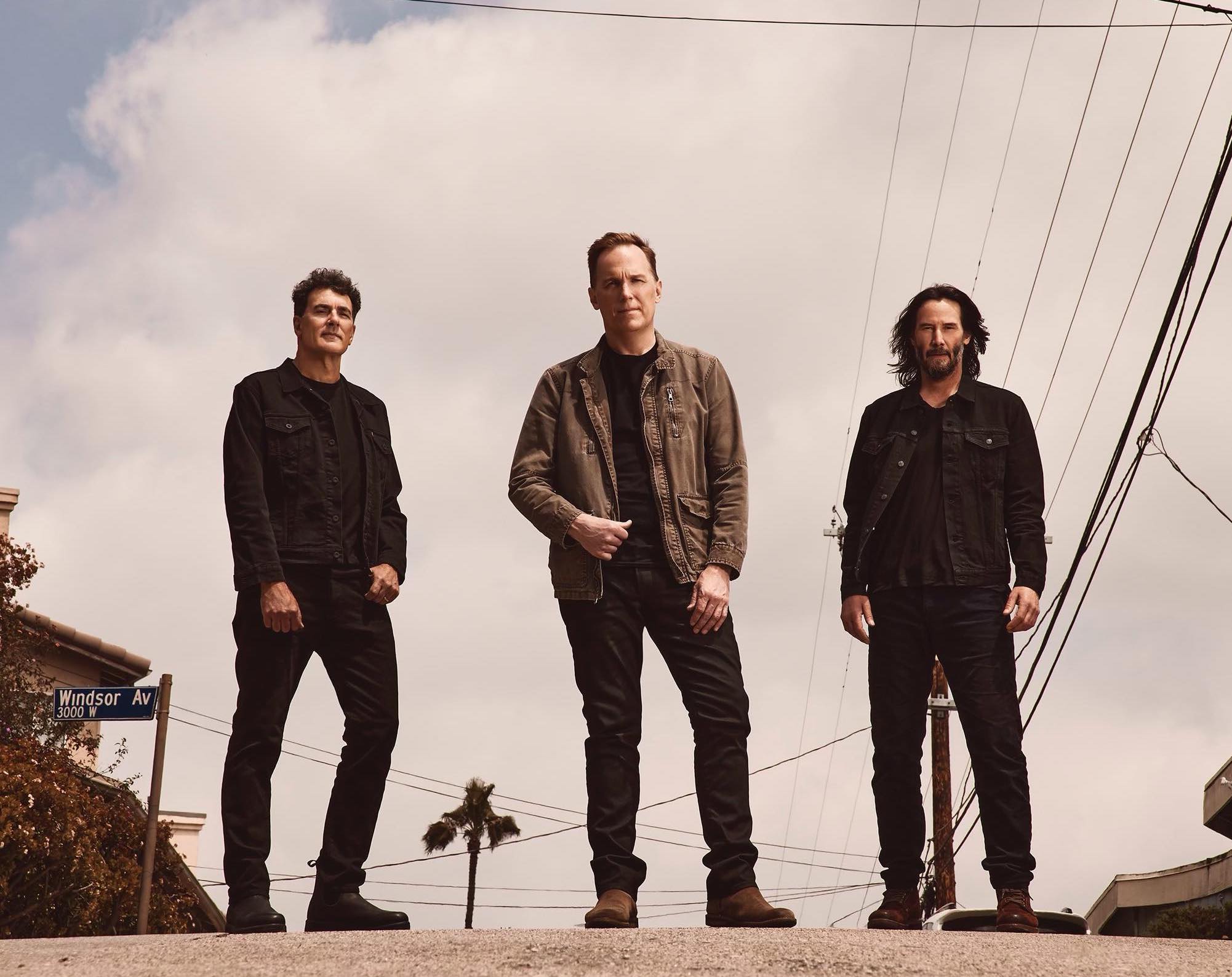 Keanu Reeves’ band Dogstar announce first album in 20+ years & US tour, share “Everything Turns Around”