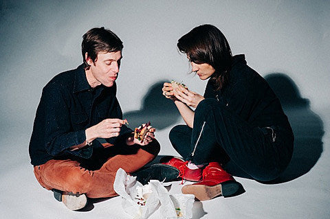 Drinks (Cate Le Bon & Tim Presley) share title track from ‘Hermits on Holiday’ LP ++ UK tour dates