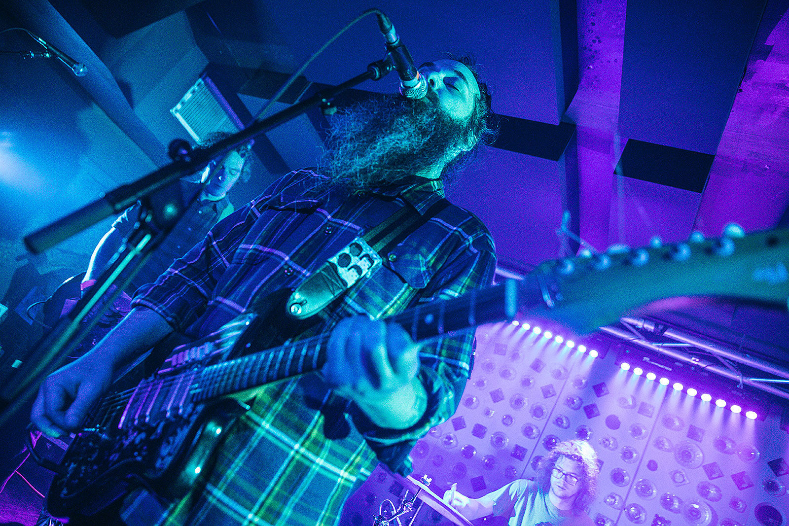 Duster reunited & played new songs @ Baby’s All Right (pics, setlist, video)