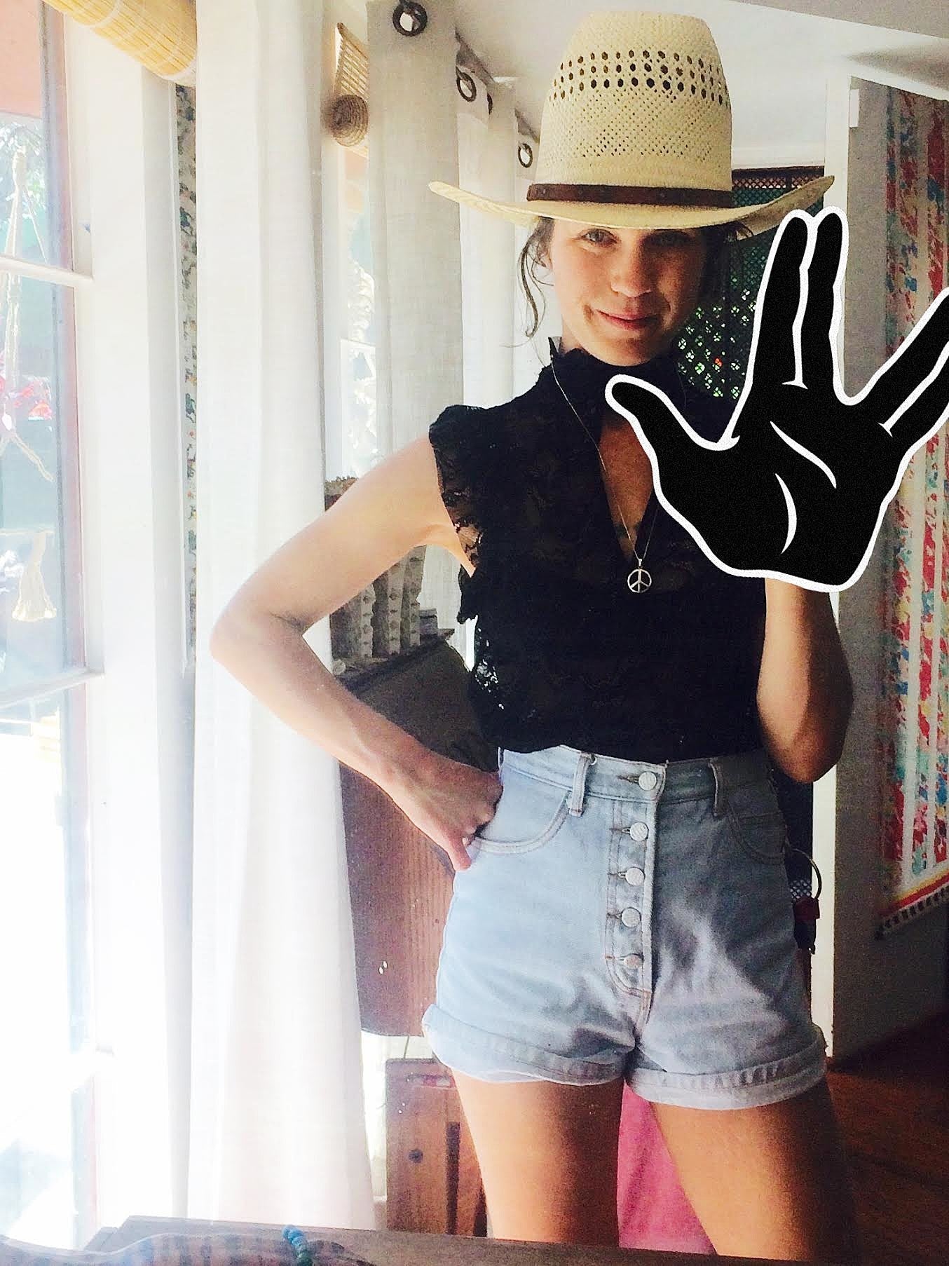 Earth Girl Helen Brown (Heidi of The Sandwitches) released new EP ft Ty Segall, John Dwyer & more