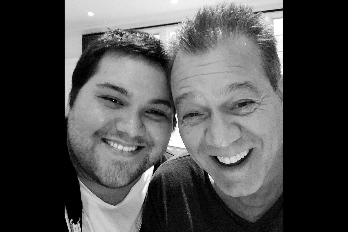 Eddie Van Halen had a brain tumor & stage IV lung cancer, his son says