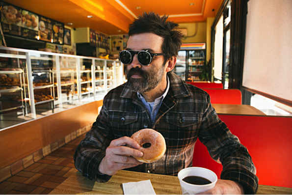 Eels announce new album ‘The Deconstruction’ & tour, share title track