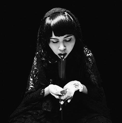 Elle le fantome readies gloomy synthpop debut (listen), celebrating at Brooklyn release show
