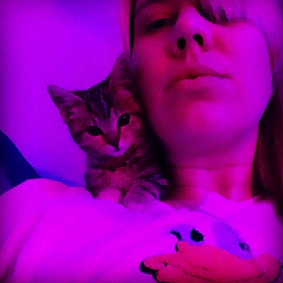 EMA says her new record is “too political” for Matador Records (UPDATE: Matador responds)
