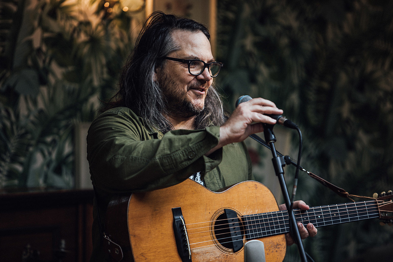 Jeff Tweedy shares new song, touring (BrooklynVegan presale for all dates)