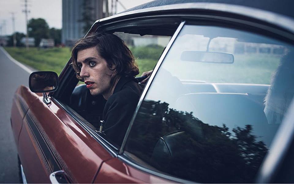 Ezra Furman shares new single and video “Driving to L.A.”