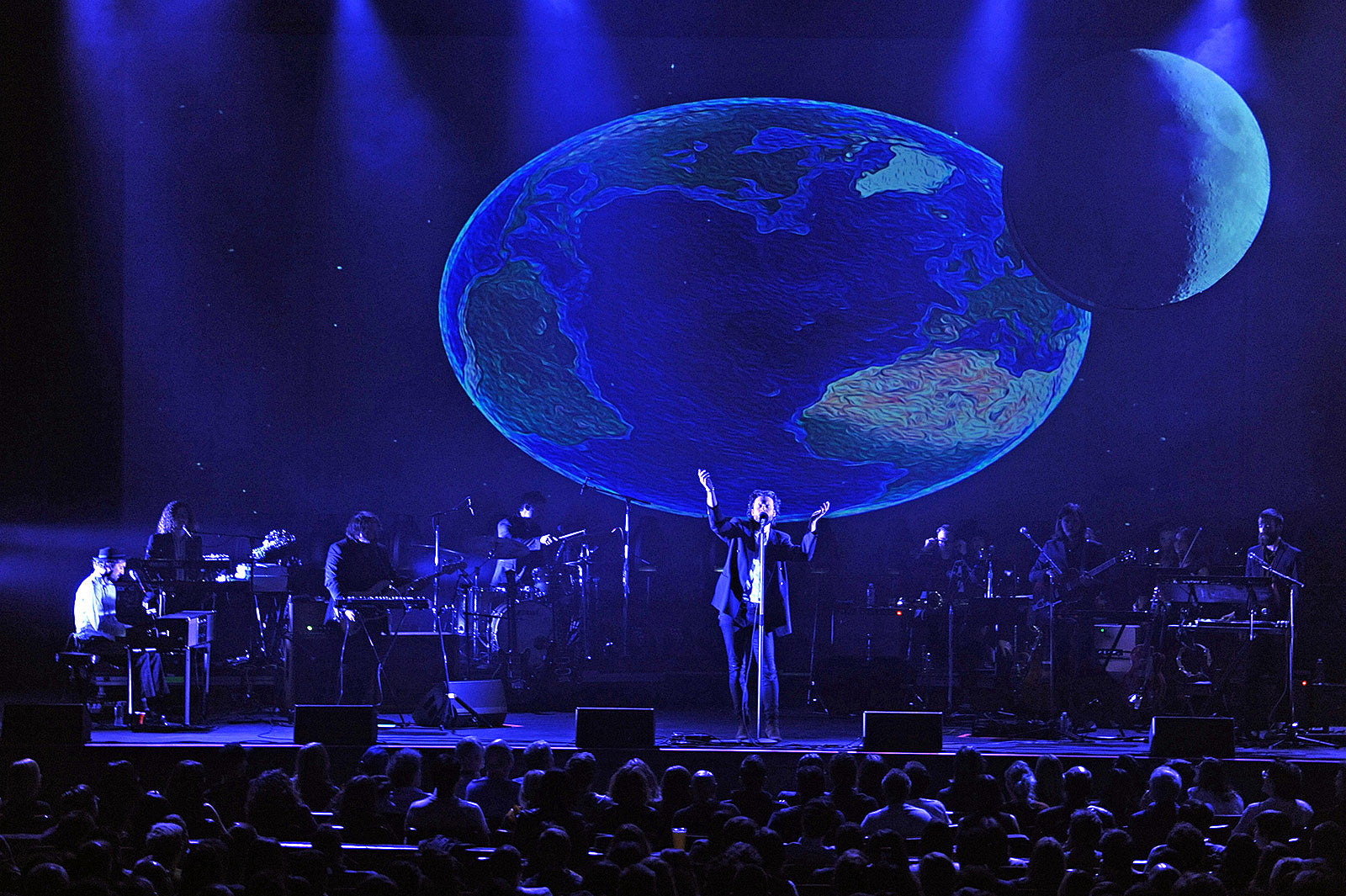 Father John Misty brought ‘Pure Comedy’ to Kings Theatre w/ Dams of the West (pics, setlist, review)