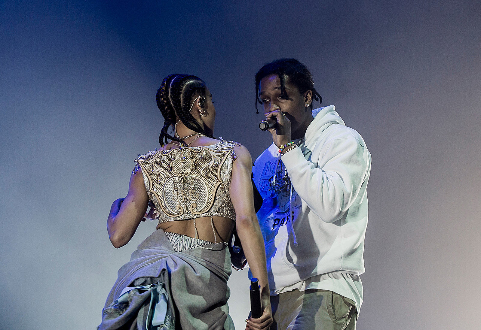 FKA twigs played Park Avenue Armory, brought out A$AP Rocky (pics, video)