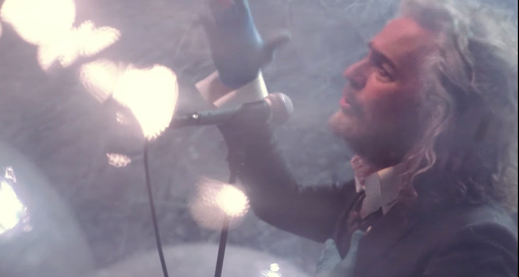 The Flaming Lips share new single “Dinosaurs on the Mountain”
